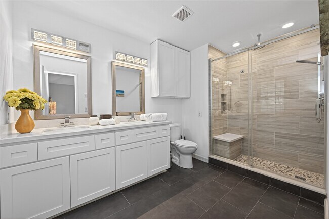 Building Photo - 35 Sheep Meadow Pl