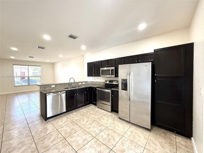 Building Photo - 9446 SW 170th Passage