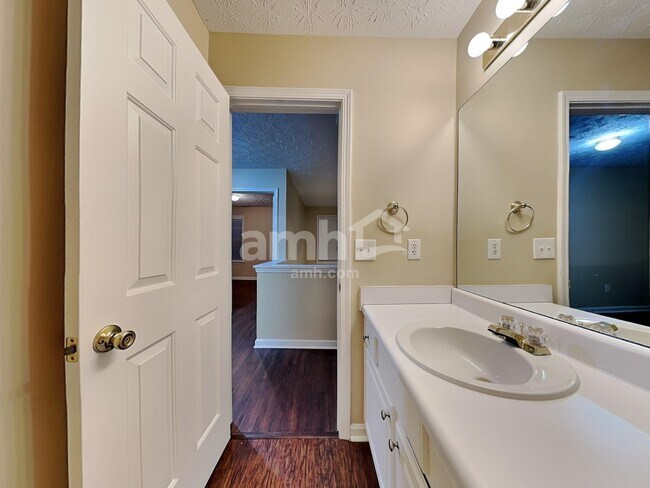 Building Photo - 5296 Under Way