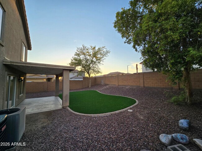 Building Photo - 22276 W Devin Dr