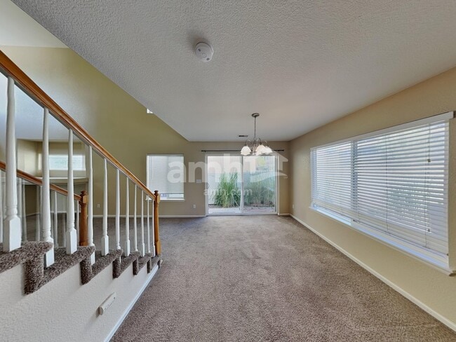 Building Photo - 19065 Burlington Pl