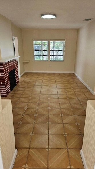 Building Photo - 421 Ardmore Rd