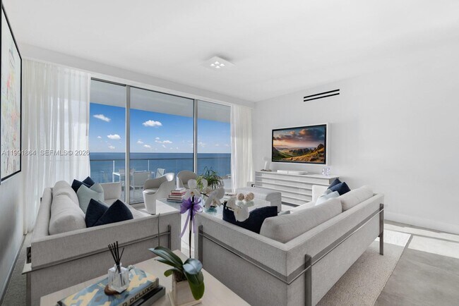 Building Photo - 10203 Collins Ave