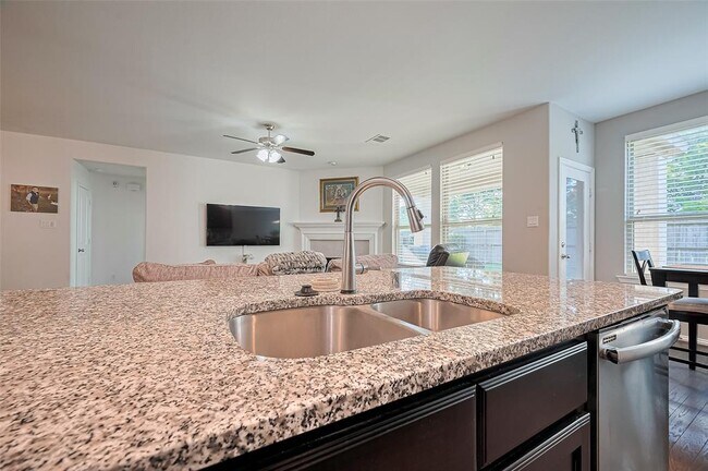Building Photo - 30534 Night Heron Ln