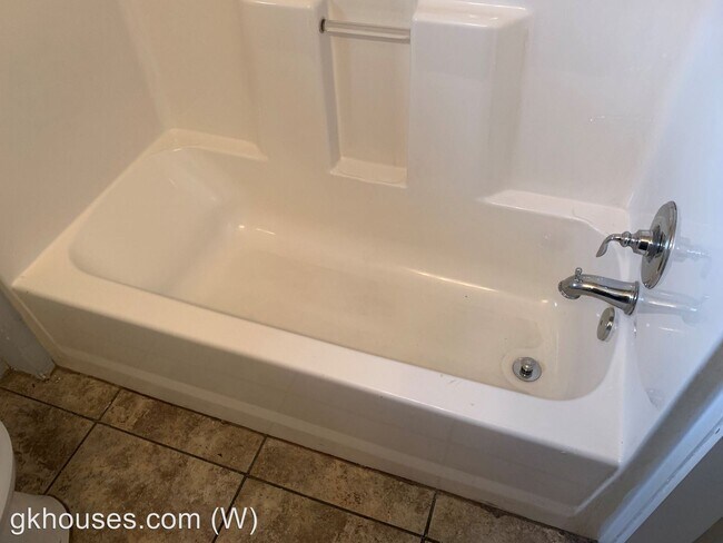 Building Photo - 3 br, 1 bath House - 1343 43rd Street Ensley