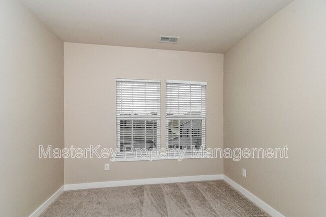 Building Photo - 1105 Tender Dr