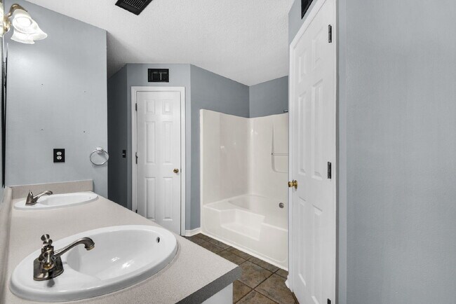 Building Photo - $300.00 Off First Months Rent!