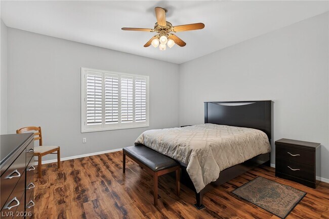 Building Photo - 2118 Desert Woods Dr