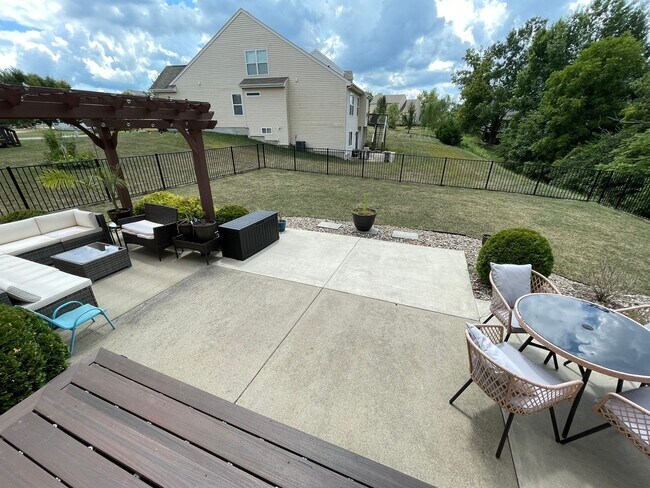 Building Photo - East Jefferson County Home For Rent