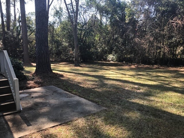 Building Photo - 1816 Iola Dr
