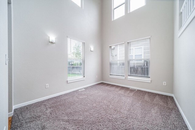 Building Photo - Available Now! "Spacious 3-Bedroom Home with 2.5 Bathrooms in Parker – 3479 Sq. Ft. of Comfortabl...