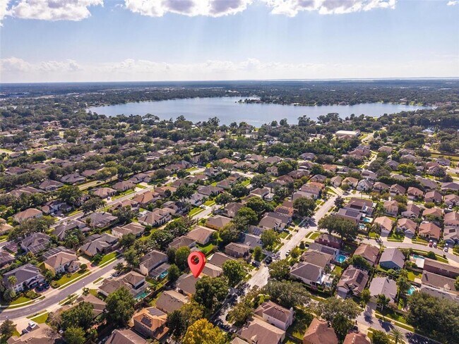 Building Photo - 1400 Holly Glen Run