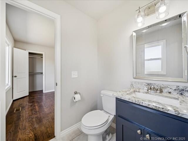 Building Photo - 5705 E 21st Pl