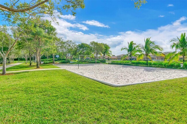 Building Photo - 19381 Stonebrook St