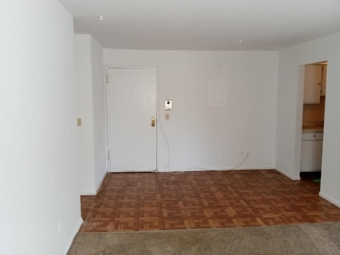 Dining Area - 1315 Noble Ave