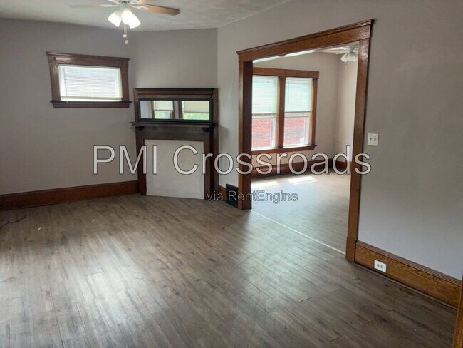 Building Photo - 1388 W 91st St