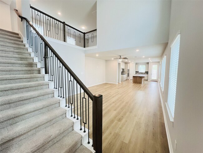 Building Photo - 29818 Ellwood Ln