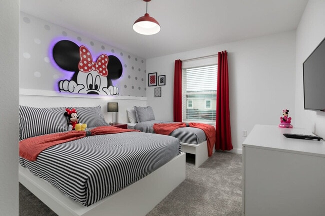 Building Photo - 4241 Paragraph Dr