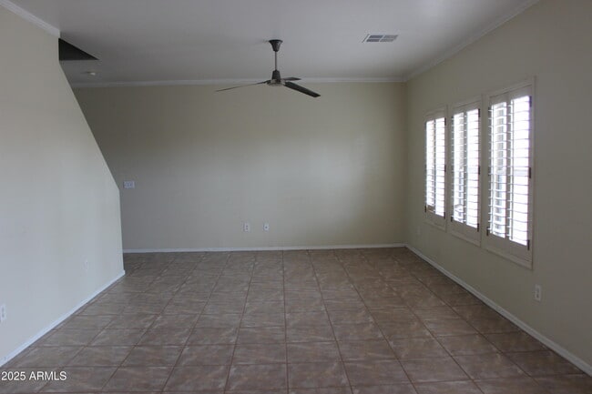 Building Photo - 1364 S Wagon Wheel Ct