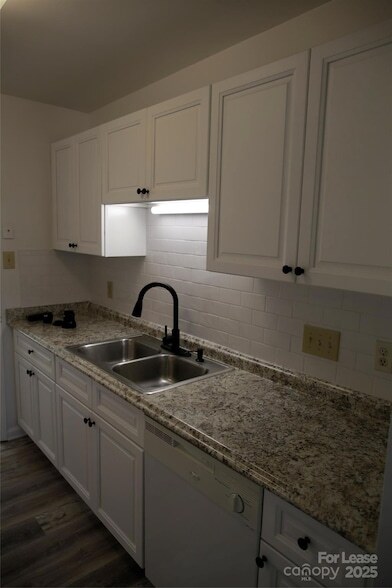 Building Photo - 12300 Rock Canyon Dr