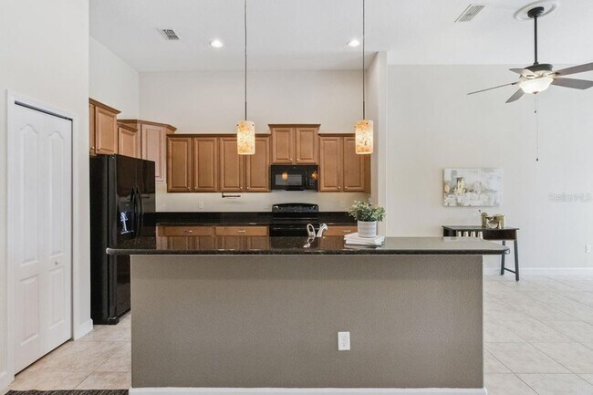 Building Photo - 5832 Tarleton Way