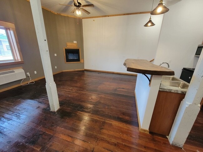 Interior Photo - Pigeon Falls Lofts