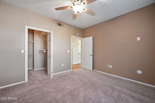 Building Photo - 7009 E Acoma Dr