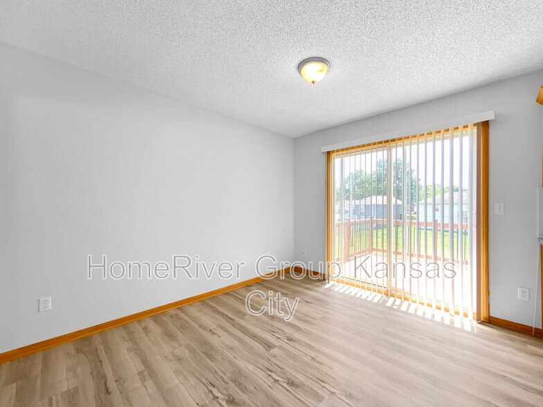 Building Photo - 6357 Blue Ridge Blvd