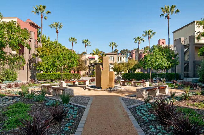 Building Photo - 1313 Washington St