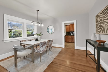 Building Photo - The Cottage