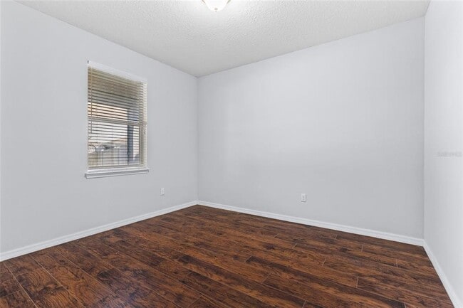 Building Photo - 14903 Fells Ln