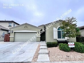 Building Photo - 966 Lindsay Ln