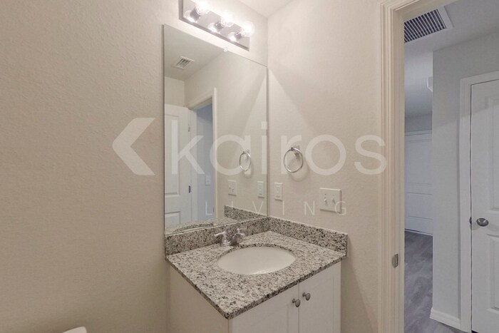 Building Photo - 9107 Aegean Cir