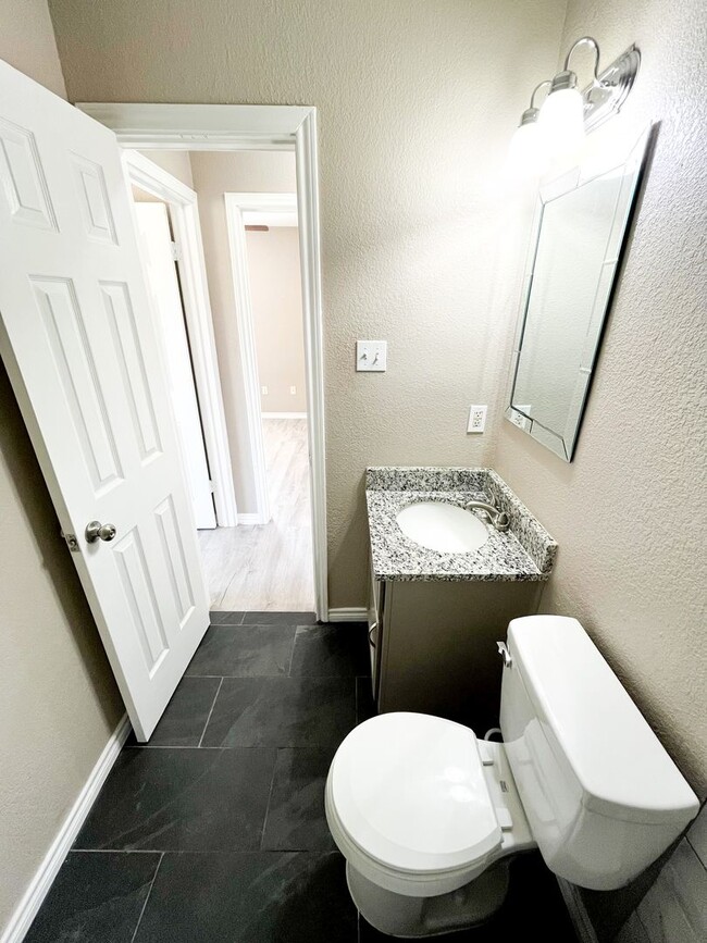 Building Photo - Available NOW!!!! This charming 1 story, 3 bedroom, 2 bath house could be your next home! Beautif...