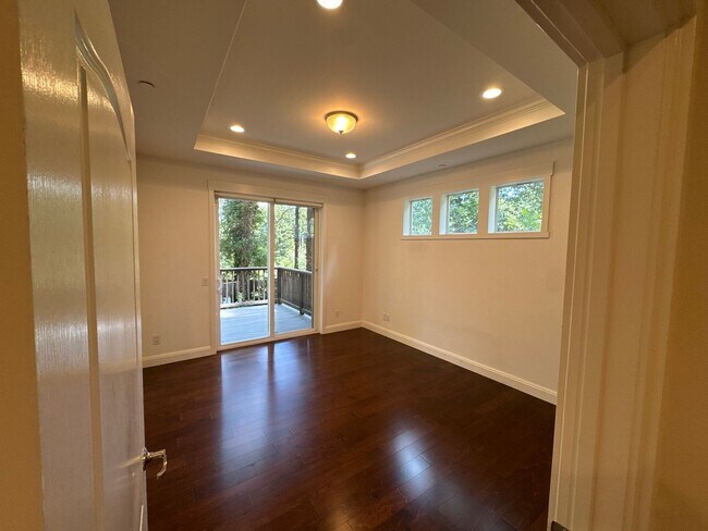 Building Photo - Beautiful Home in Felton