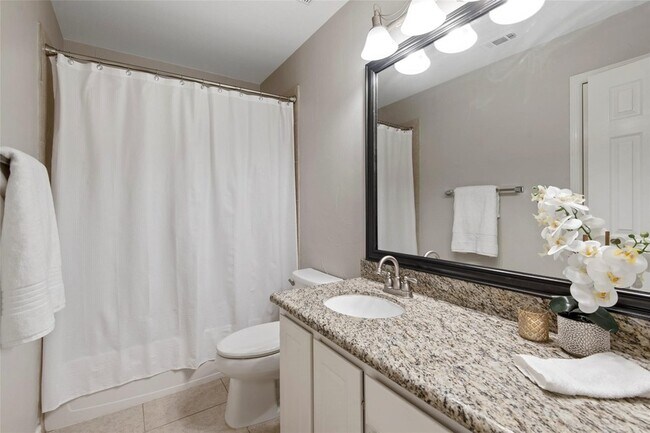 Building Photo - 35 N York Gate Ct