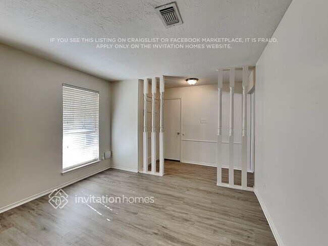 Building Photo - 4034 Broken Elm Dr