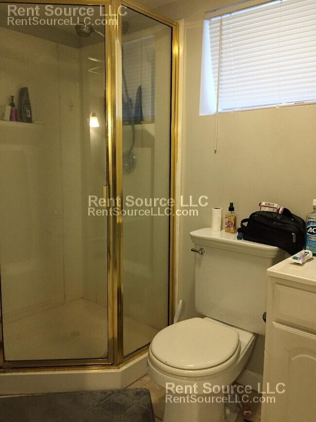 Building Photo - 519-521 Main St. Unit 1