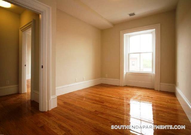 Building Photo - 656 Massachusetts Ave