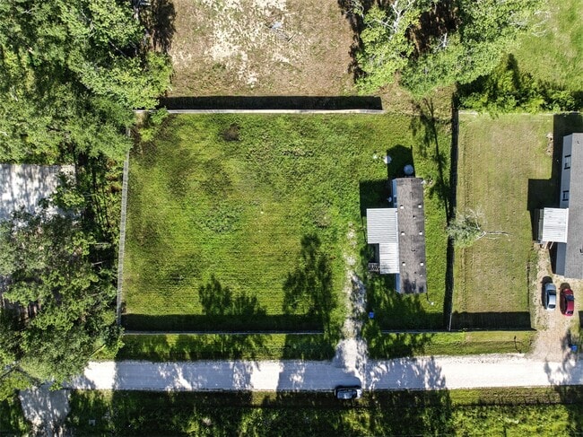 Building Photo - 91 Maple Ln