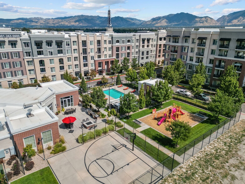 Primary Photo - Birkhill Apartments