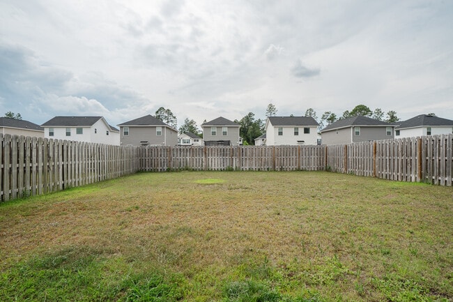 Building Photo - 890 Grayson Ave