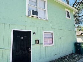 Building Photo - 4030 Howard St