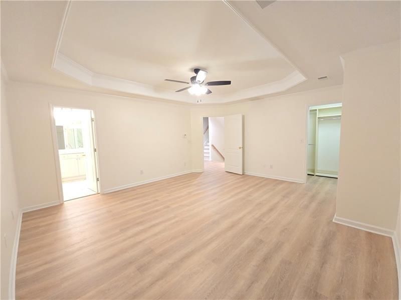 Building Photo - 12592 Waterside Dr