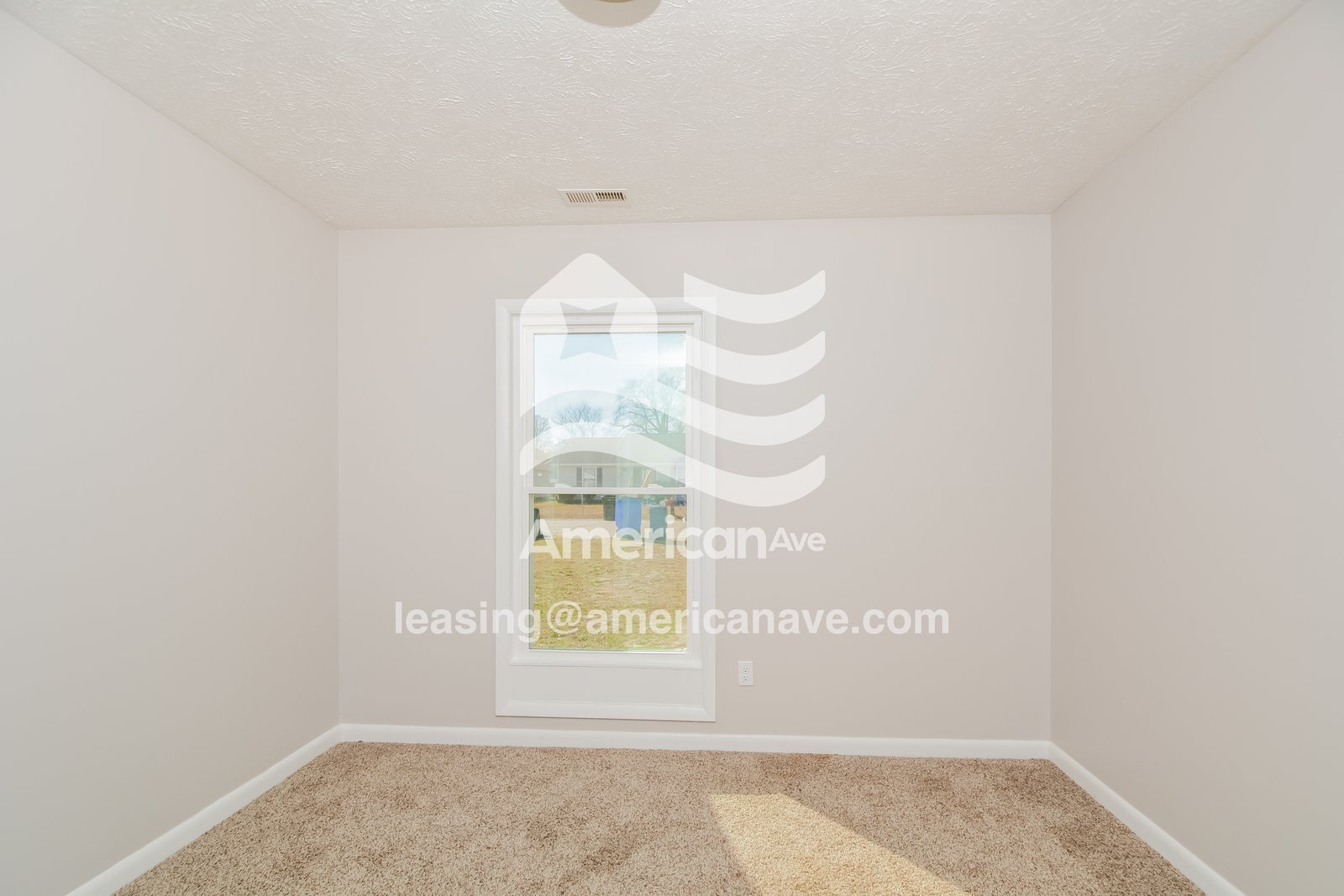 Building Photo - 1030 Bradley St