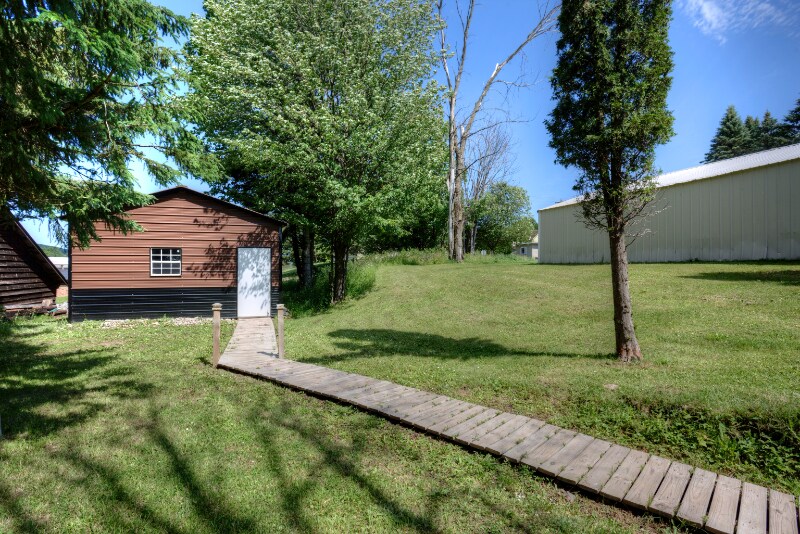 Building Photo - 308 E Mary St