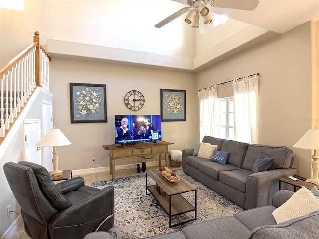 Building Photo - 104 Vista Loop