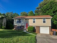 Building Photo - 6101 Cougar Dr