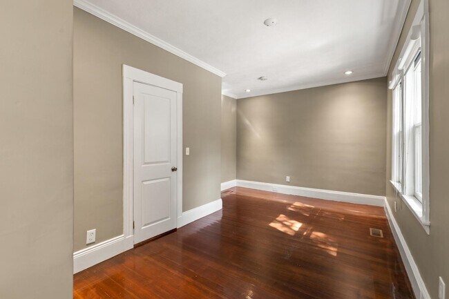 Building Photo - 51 Wolcott Rd