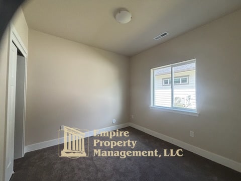 Building Photo - 1611 Irvine Wy